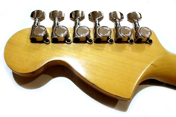 Fender Japan Eシリアル期 1984年～1987年製 ST72-65 リッチー
